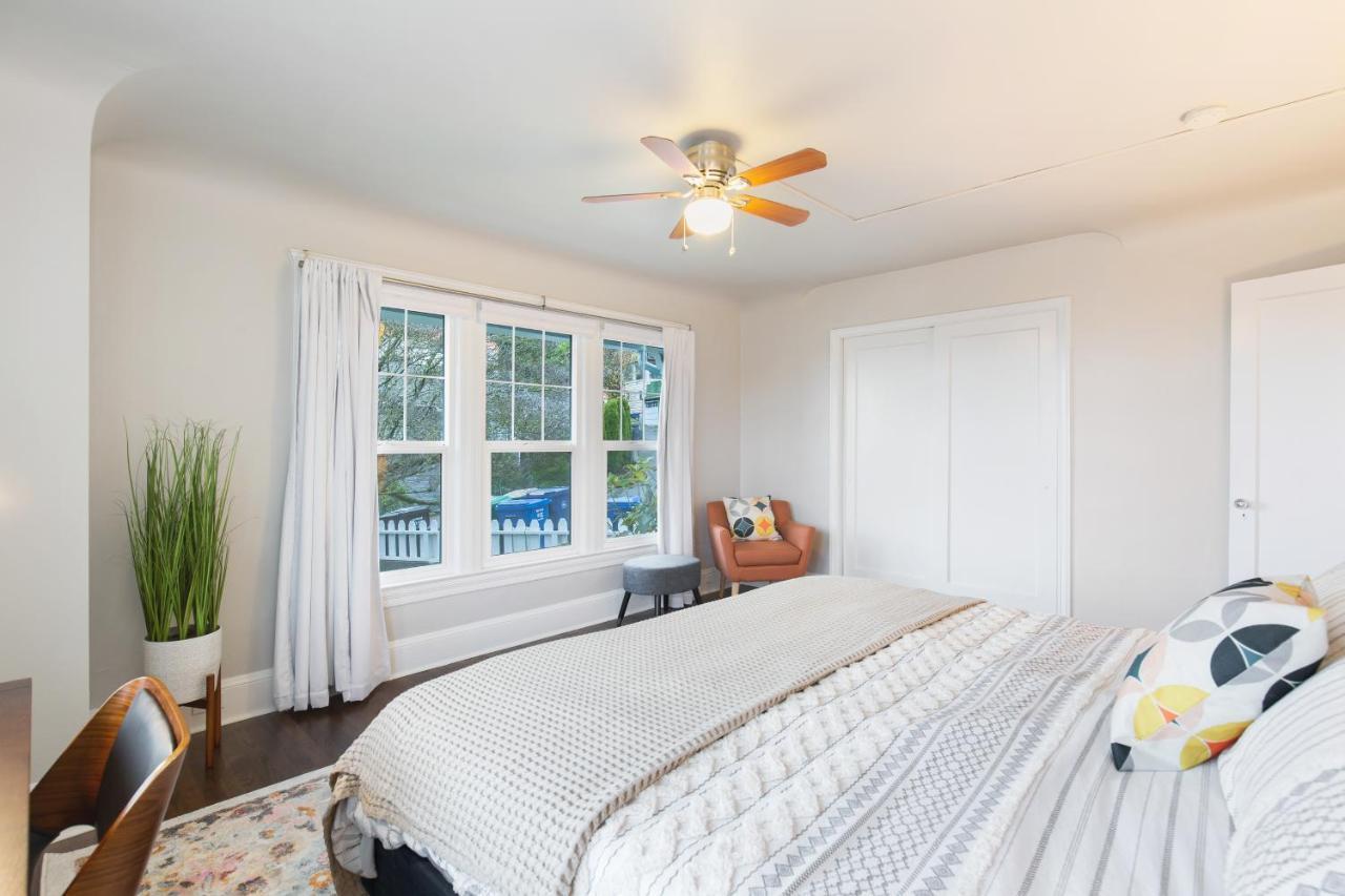Alki Beach, 3Br, Prime Location, Steps To Beach Villa Seattle Buitenkant foto